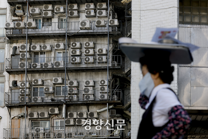 하루 70명 이상 온열질환…추정 사망자 지난해의 75% 수준